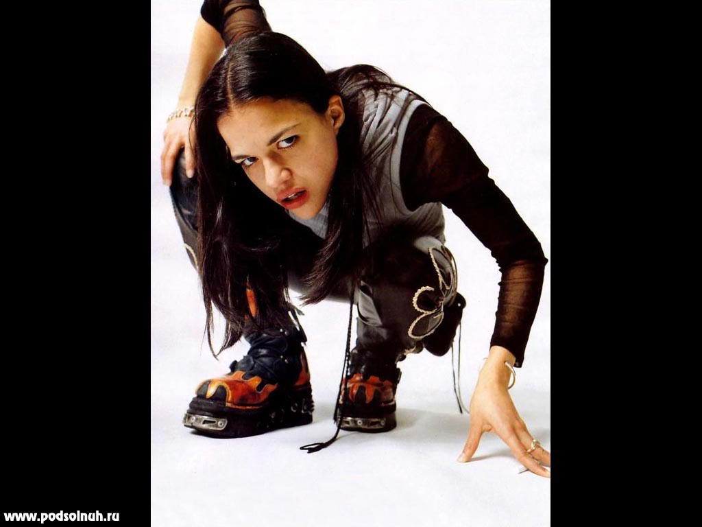  _Michelle Rodriguez___Foto-Wallpapers.Ru  -._    c   _Michelle Rodriguez