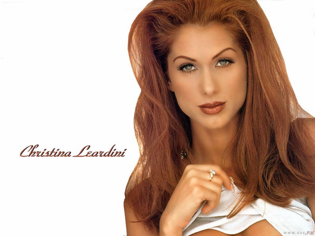  _Christina Leardini___Foto-Wallpapers.Ru  -._    c    